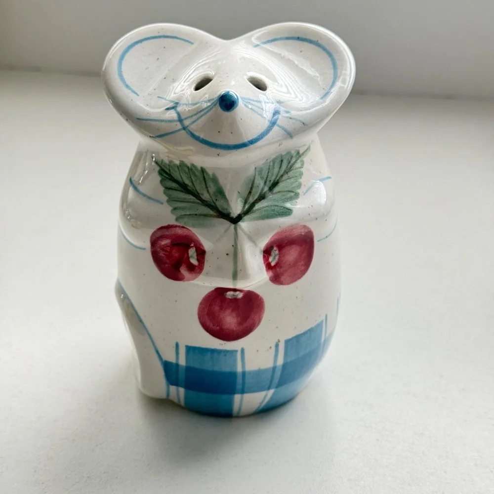 Vintage happy blue
